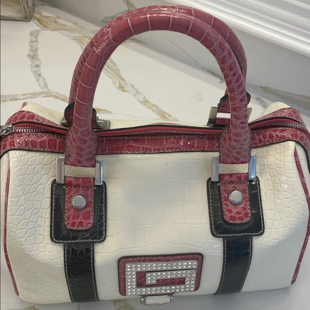 Guess  Elegant White and Pink Croc-Embossed Women's Bag